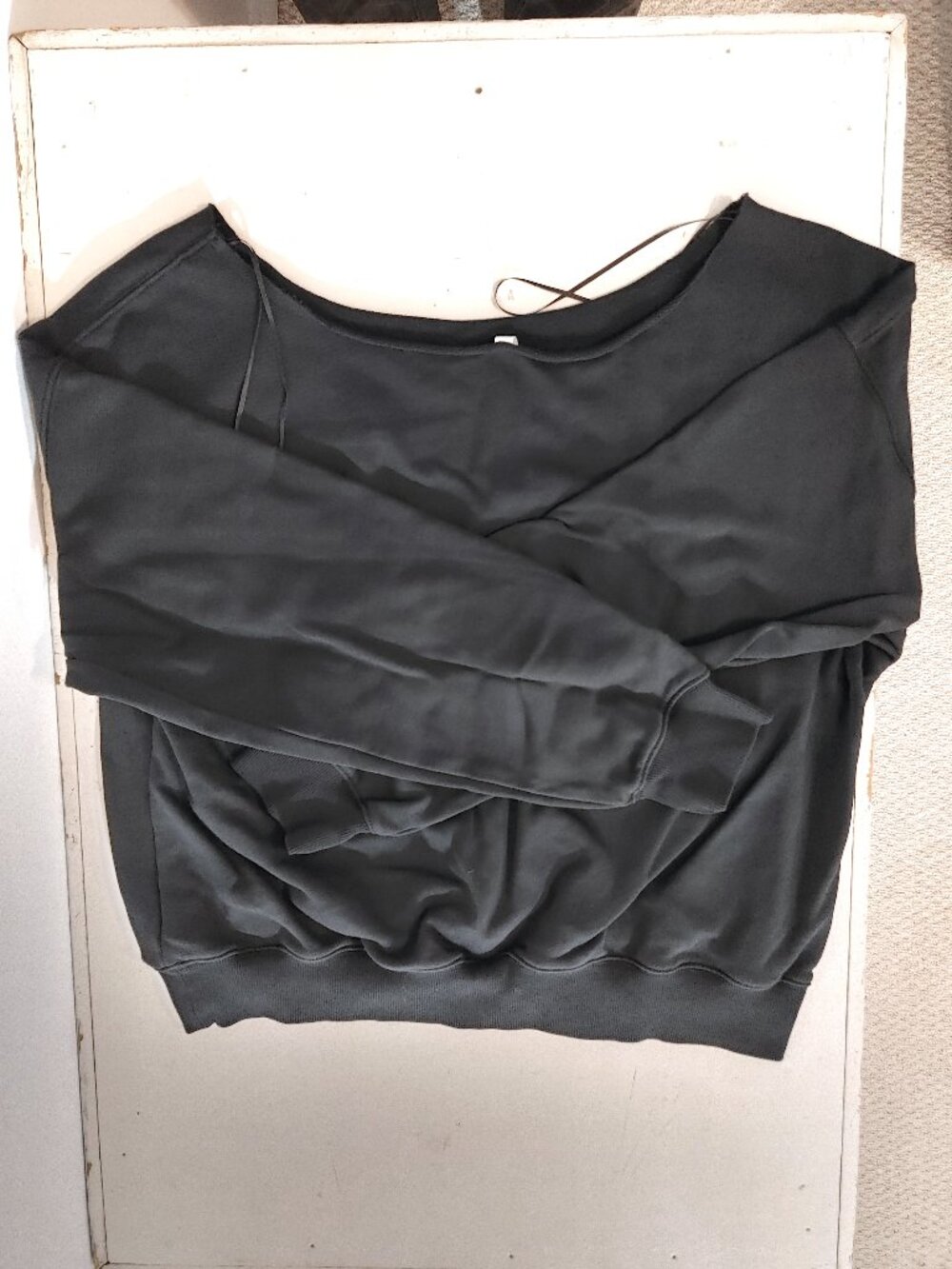 XL black Fabletics relaxed fit off-the-shoulder / boatneck athleisure sweatshirt